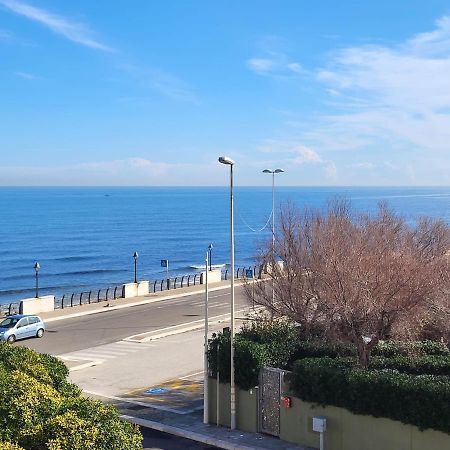 Casa Al Mare Hotell Bari Exteriör bild