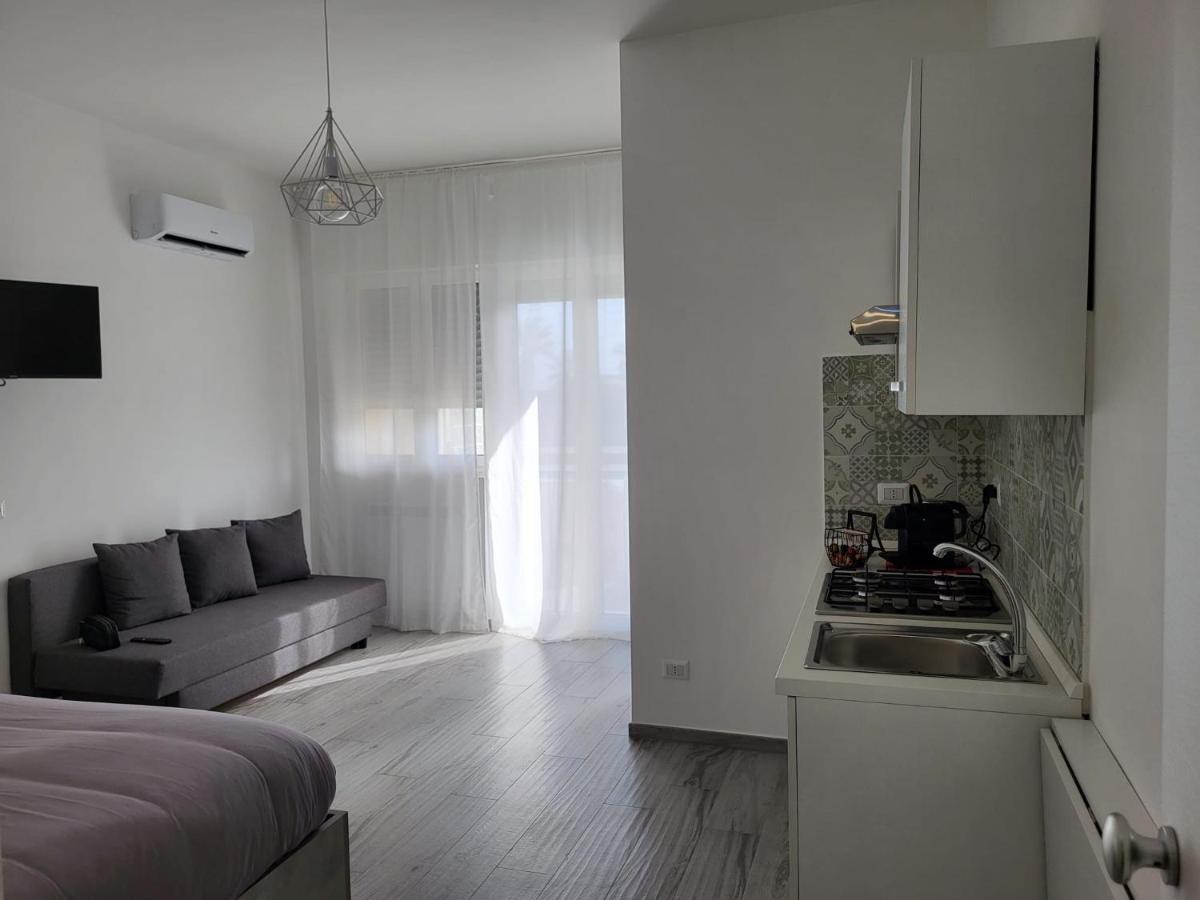 Casa Al Mare Hotell Bari Exteriör bild